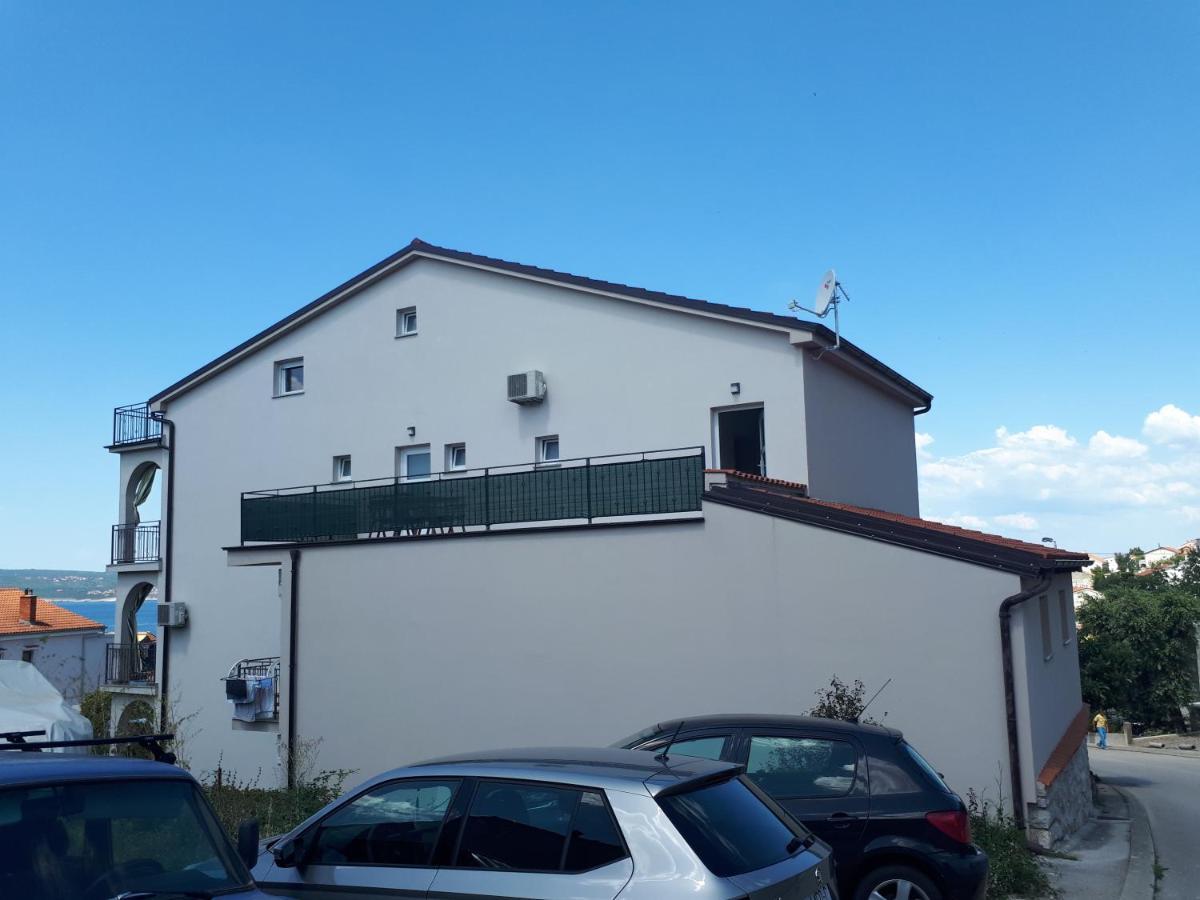 Apartmani Mojca Selce Zewnętrze zdjęcie